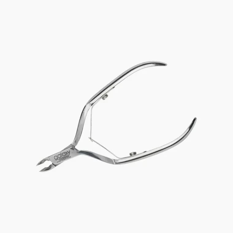 Cuticle Nipper - Masterclass Rectangular 537 - 5mm
